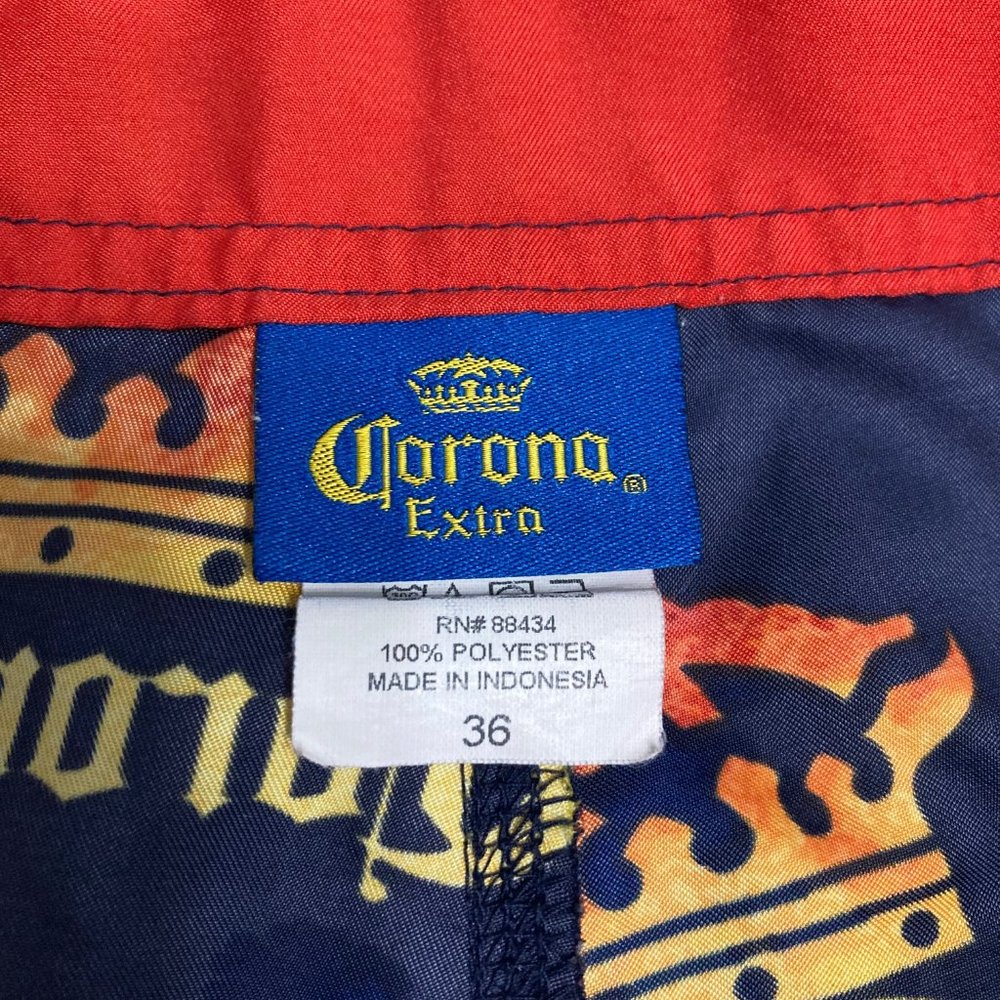 Men's Swimtrunks / Shorts - Picture 5 of 11